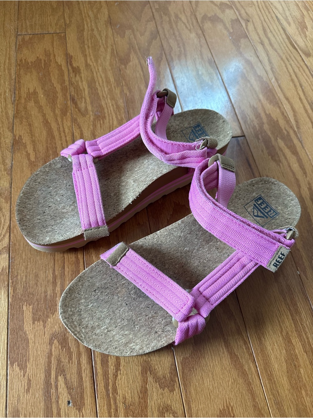 Reef Women’s Pink Strap Cork Footbed Sandals